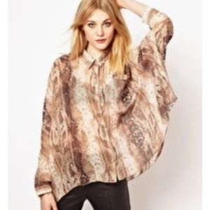 S.Y.L.K snake print top with dolman sleeves